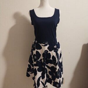 Vetior Womens Dress Size Large White Navy Mid Length Flower Pockets Cotton GUC